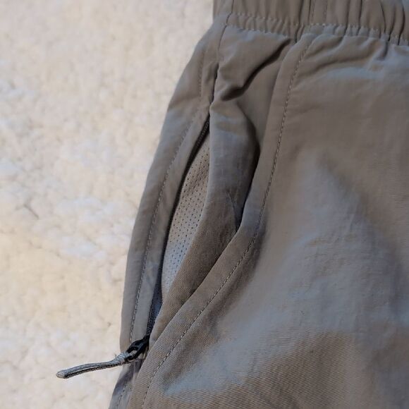 NWT American Eagle Men's Drawstring Shorts Size S - Picture 3 of 6